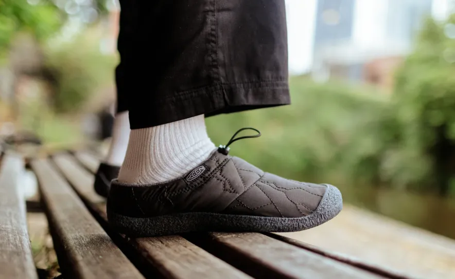 Outlet Howser III Slide Pour Homme | Charcoal Grey Felt/Black Homme Chaussures À Enfiler