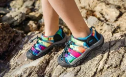 Sale Newport H2 Pour Jeunes | Rainbow Tie Dye Enfant Sandales